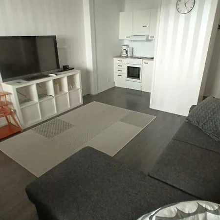 Modern Flat- Arrive Late, Leave Late * Pori