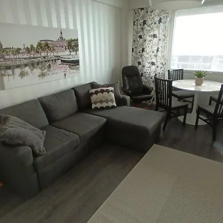 Апартаменты Modern Flat- Arrive Late, Leave Late Пори